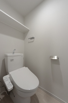 ディオスプラドのトイレ|※写真は同タイプ住戸です。