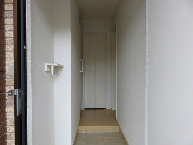 コンフォーティアⅡの玄関|ゆったりとした玄関です