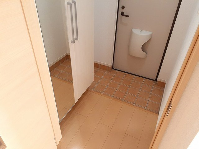 フラン　Ⅰの玄関