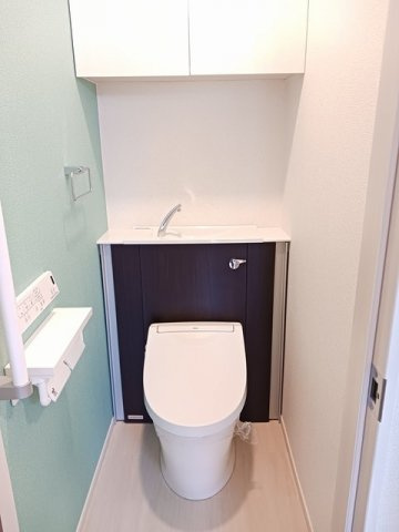 アリビオＡのトイレ|落ち着いたトイレです