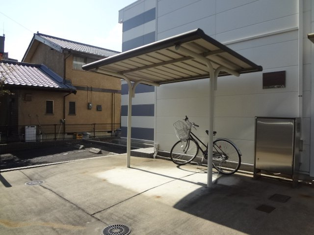レオパレス緑のその他|屋根付き駐輪場