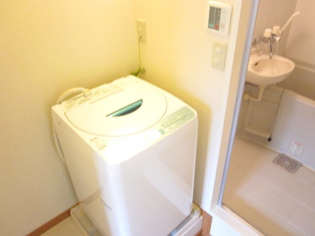 レオパレス有のその他|嬉しい洗濯機付き♪