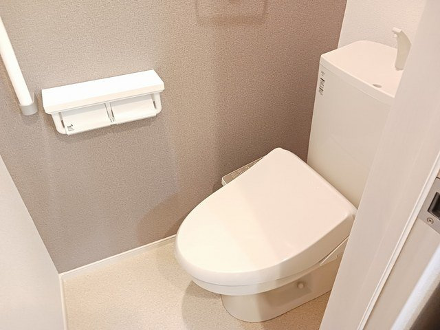ファインヴィラのトイレ|落ち着いたトイレです
