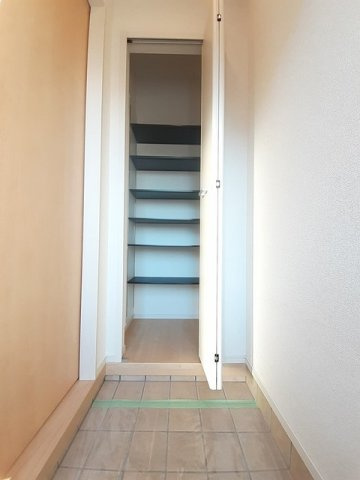 パルボナールの玄関|毎日通る玄関はこちらです