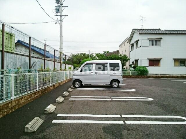 サンスピナ赤見Ⅰの駐車場|駐車場