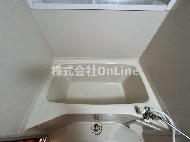 花園西町貸家の浴室