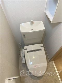フリーデ　Ｂのトイレ|シャワートイレ