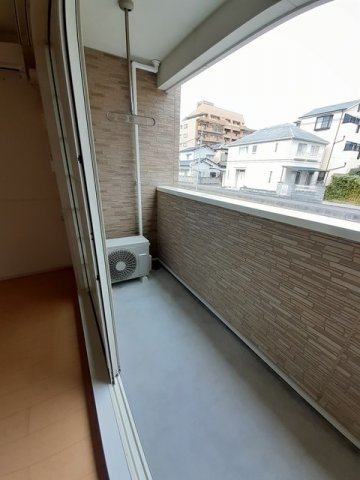 プラタナスのバルコニー