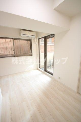 A&Eレジデンス横濱石川町の洋室