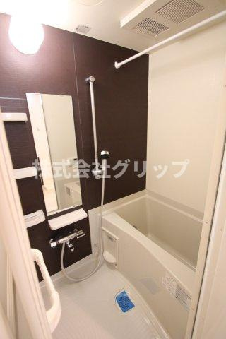 A&Eレジデンス横濱石川町の浴室