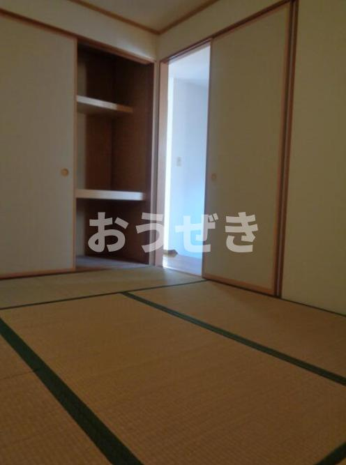 境木本町一戸建ての和室