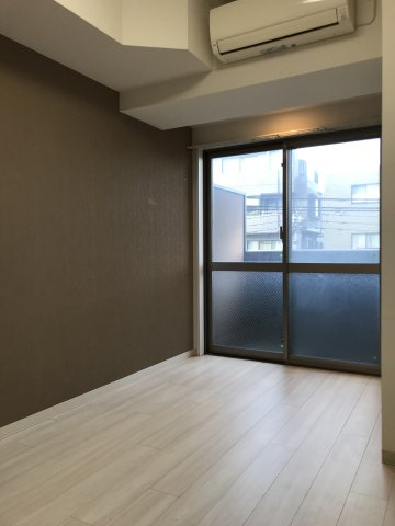 フェニックス永福町弐番館の居間・リビング|おしゃれな居間です