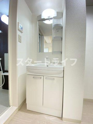 大阪市東淀川区下新庄４丁目の賃貸マンションの洗面所