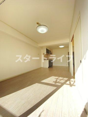 大阪市東淀川区下新庄４丁目の賃貸マンションの寝室