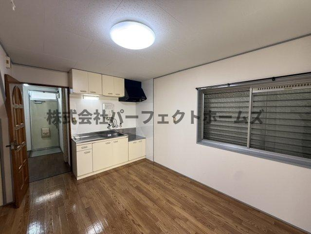 船橋本町2丁目戸建　賃貸のキッチン|ダイニングキッチンです