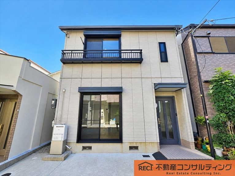 神戸市東灘区魚崎北町6丁目　中古戸建の外観|全室2面採光で明るい室内！