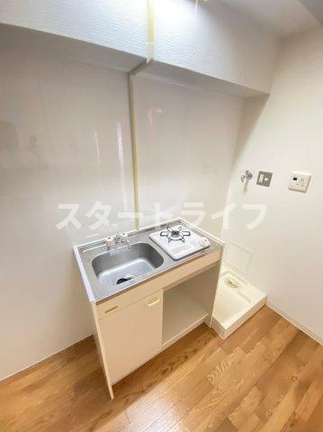 大阪市淀川区西中島６丁目の賃貸マンションのキッチン