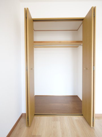 メゾンクレールの収納|※写真は別の部屋のものです。