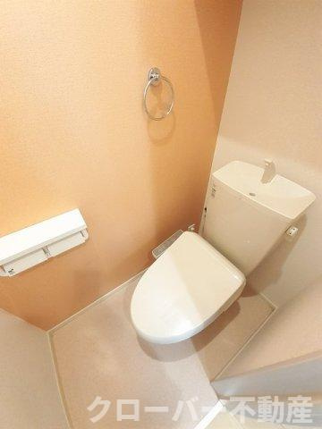 ルーベル金蔵寺ⅢＢのトイレ