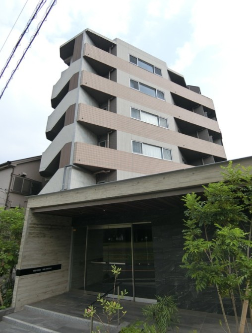 ベルシード氷川台の外観
