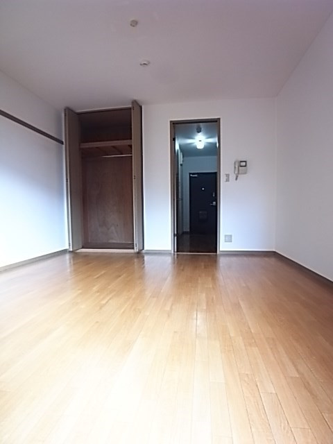 セトル月見山の寝室