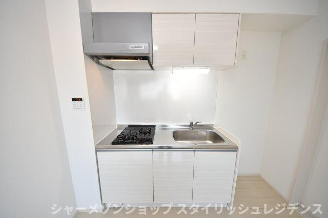 リンデンバウム京町のキッチン