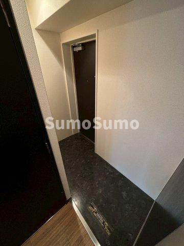 アーバンフラッツ瓦町の玄関