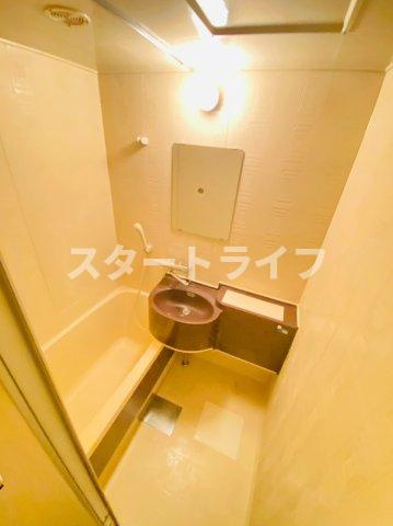 大阪市東淀川区東中島４丁目の賃貸マンションの浴室