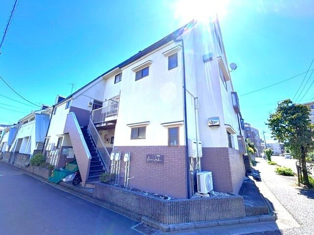 アヴェイラ朝霞の外観