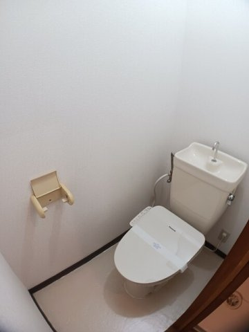 エルディム東脇のトイレ|落ち着いたトイレです