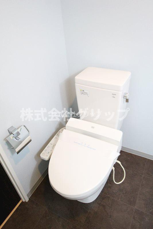 ライジングプレイス桜木町二番館のトイレ