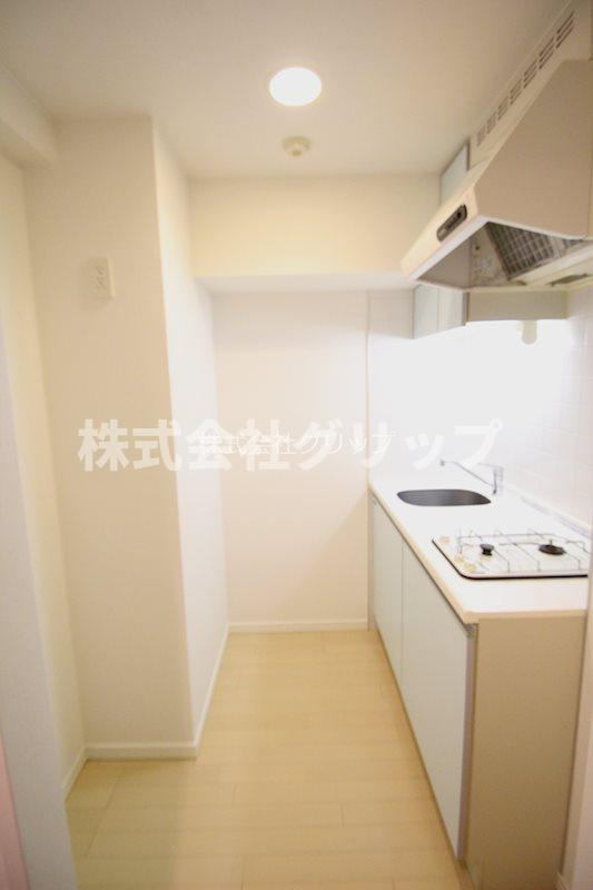 ライジングプレイス桜木町二番館のキッチン