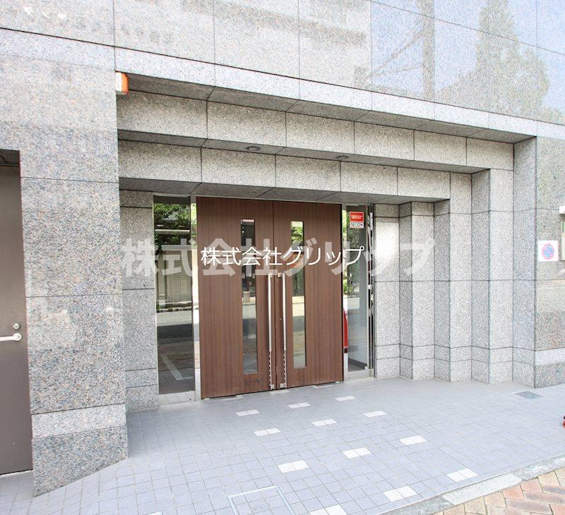 ライジングプレイス桜木町二番館のエントランス