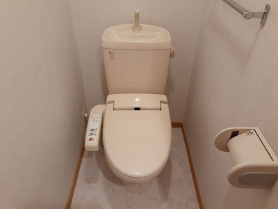【トイレ】 | ノワール・リビエールⅡ | 落ち着いたトイレです