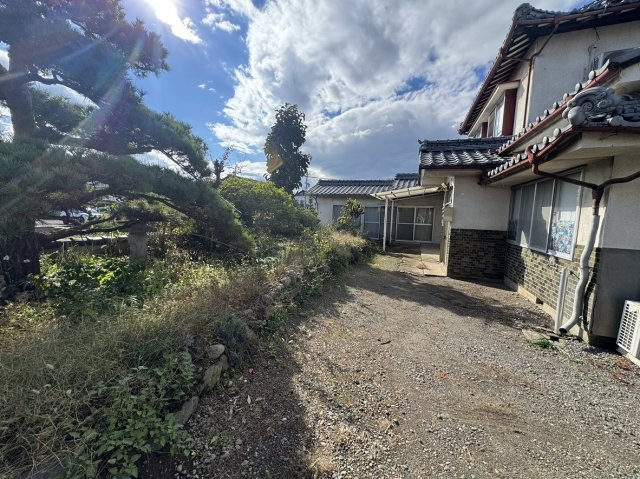 上田市塩川　土地の外観|解体費　売主様負担