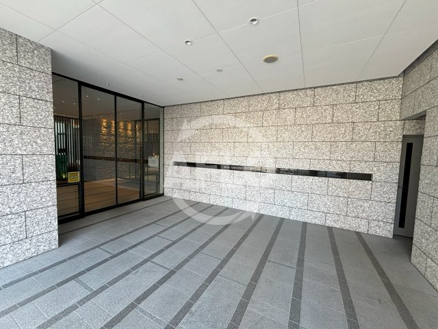 ブランズタワー・ウェリス心斎橋SOUTH　南小学校区のエントランス|ブランズタワー・ウェリス心斎橋SOUTH　エントランス