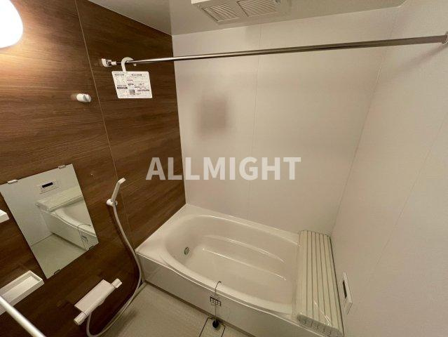 川崎市多摩区長尾４丁目のテラスの浴室|★お部屋探しはオールマイト不動産までご相談下さい♪【044-543-9135】