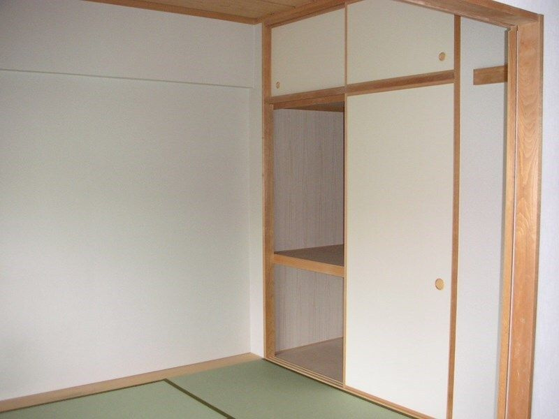 あびたしおん仲村の収納