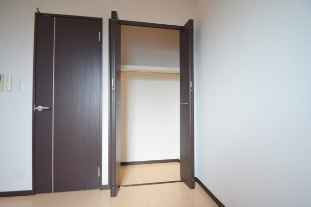 グランシールⅡ番館の収納