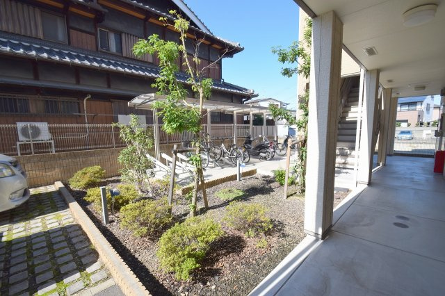 グランシールⅡ番館のエントランス