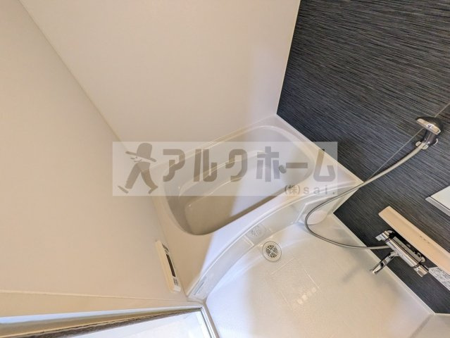 メゾンメルヴェイユの浴室