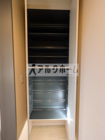 メゾンメルヴェイユの収納
