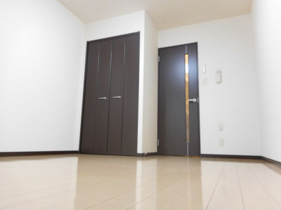 【居間・リビング】 | フジパレスタカシロ1番館