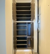 【収納】 | SOLASIA　residence　高円寺Ⅱ | シューズボックス完備。