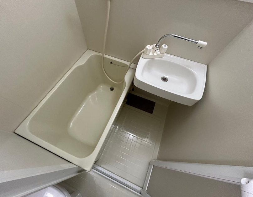 リバティヒル富美ヶ丘町の浴室|同物件別部屋写真