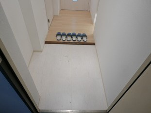 【玄関】グランカーサ永山公園通　west 