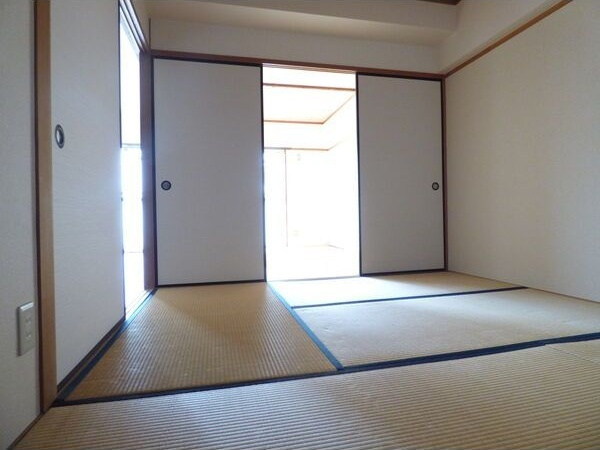 サンシティーマンションの内装