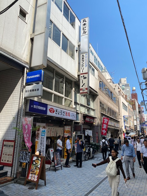 千代田区内神田２丁目の店舗一部の周辺