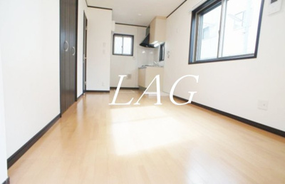 【居間・リビング】 | フラット東向島 | 洋室のお部屋です。