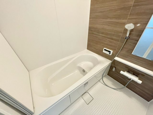 玉手１期　新築戸建ての浴室